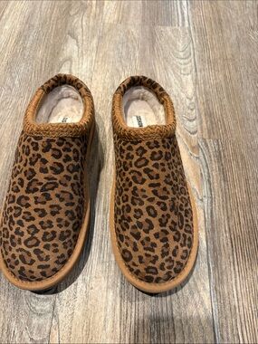 Ladies Leopard Print Cozy Slip-On slippers for indoor or outdoor - Brown